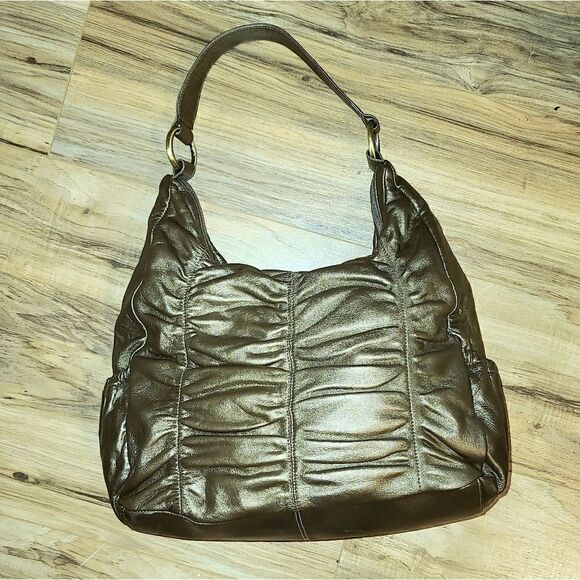 Hobo | 🎉 HP 🎉 Large Rouched Shoulder Bag - Picture 1 of 7